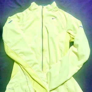 Nike full zip jacket with thin insulation